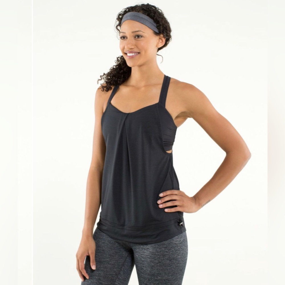Lululemon Rest Less Black Tank Top. Size 4